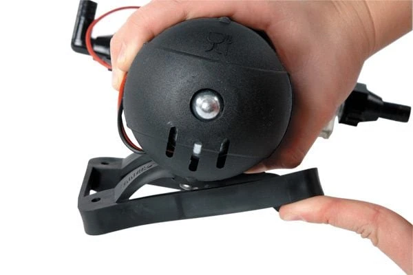 Fiamma Aqua 8 Pompe à Eau 7 Litres 3 Fiamma Aqua 8 Pompe à Eau 7 Litres