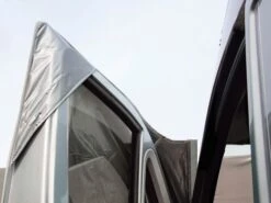 Fiamma Coverglas XXL Ducato Protège Pare-brise 7 Fiamma Coverglas XXL Ducato Protège Pare-brise -Magasin Extérieur 303595 303595 images other fiamma coverglas xxlducato f06344a01 2 2 ecommerce