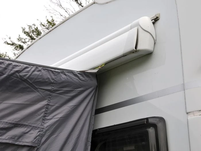 Obelink Mobil 320 Easy Air Connected 2 Auvent Camping-car 11 Obelink Mobil 320 Easy Air Connected 2 Auvent Camping-car – Image 9