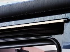 Dometic Raintec RT100 Gouttière Lumineuse 8 Dometic Raintec RT100 Gouttière Lumineuse -Magasin Extérieur dometic raintec rt100 regengoot3 ecommerce 5946